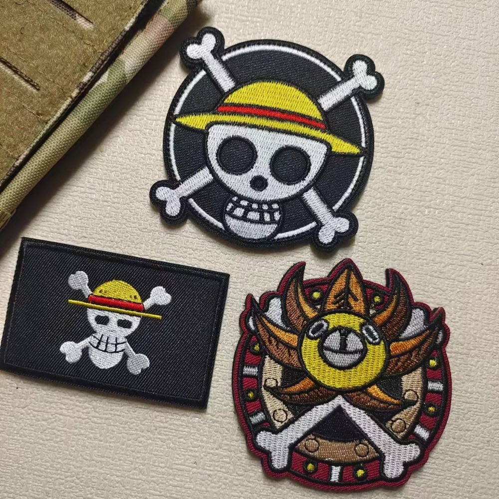 Velcro Sew On - Patch in velcro ricamate a tema