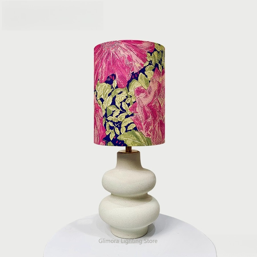 Lampada da tavolo in tessuto L - Century Textile & Sewing Supply Hours recensione e prezzo