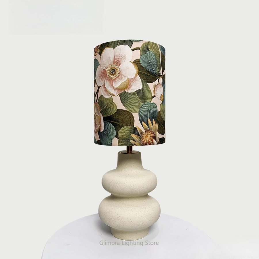 Lampada da tavolo in tessuto L - Century Textile & Sewing Supply Hours recensione e prezzo