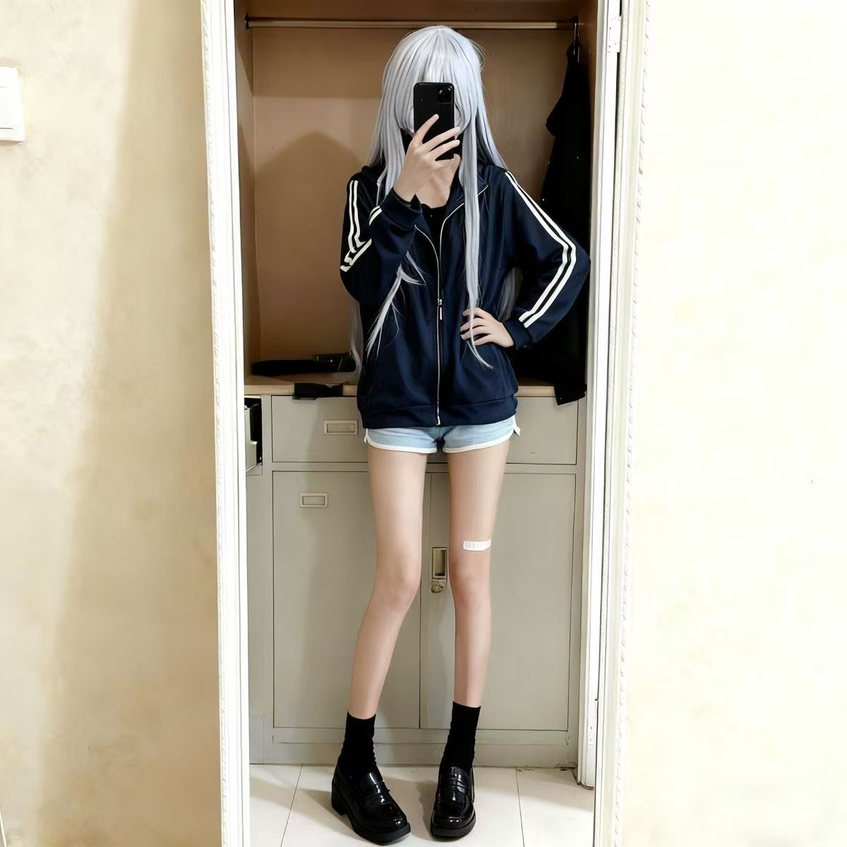 Versatile completo cosplay di  - Sewing Jackets recensione e prezzo