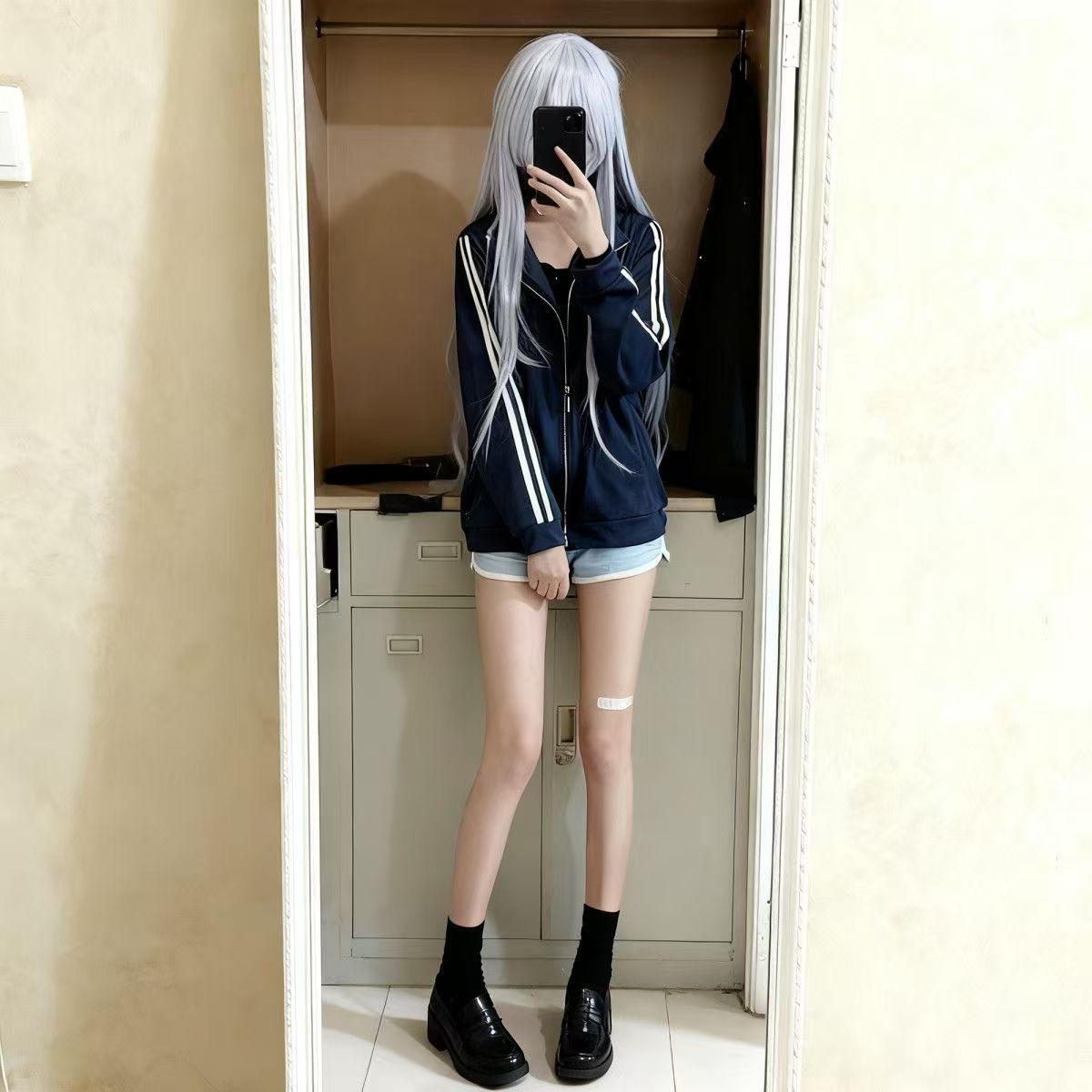 Versatile completo cosplay di  - Sewing Jackets recensione e prezzo