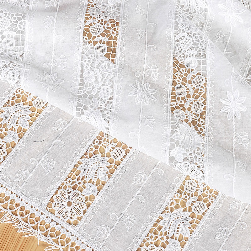 Nuovo Tessuto in Cotone con Fr - Sewing Thread In Textile recensione e prezzo